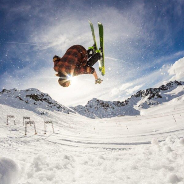 Pinzolo snowboardowy freestyle - samolot