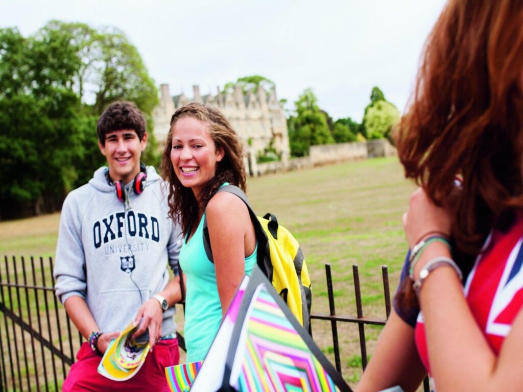 Anglia - Oxford - kurs j. angielskiego Junior Campus CES - wylot z Warszawy, Wrocławia, Krakowa, Gdańska