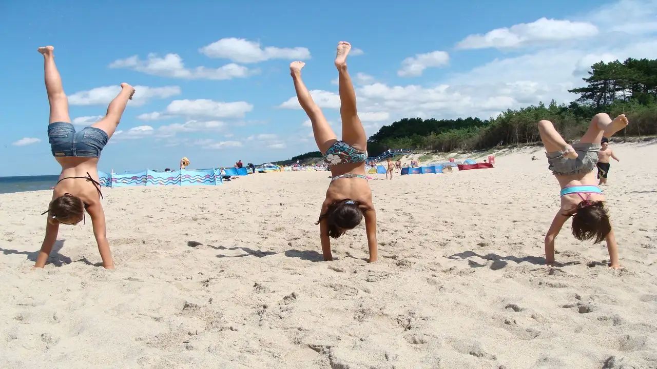 Łazy - kolonia i obóz języka angielskiego 8-17 lat