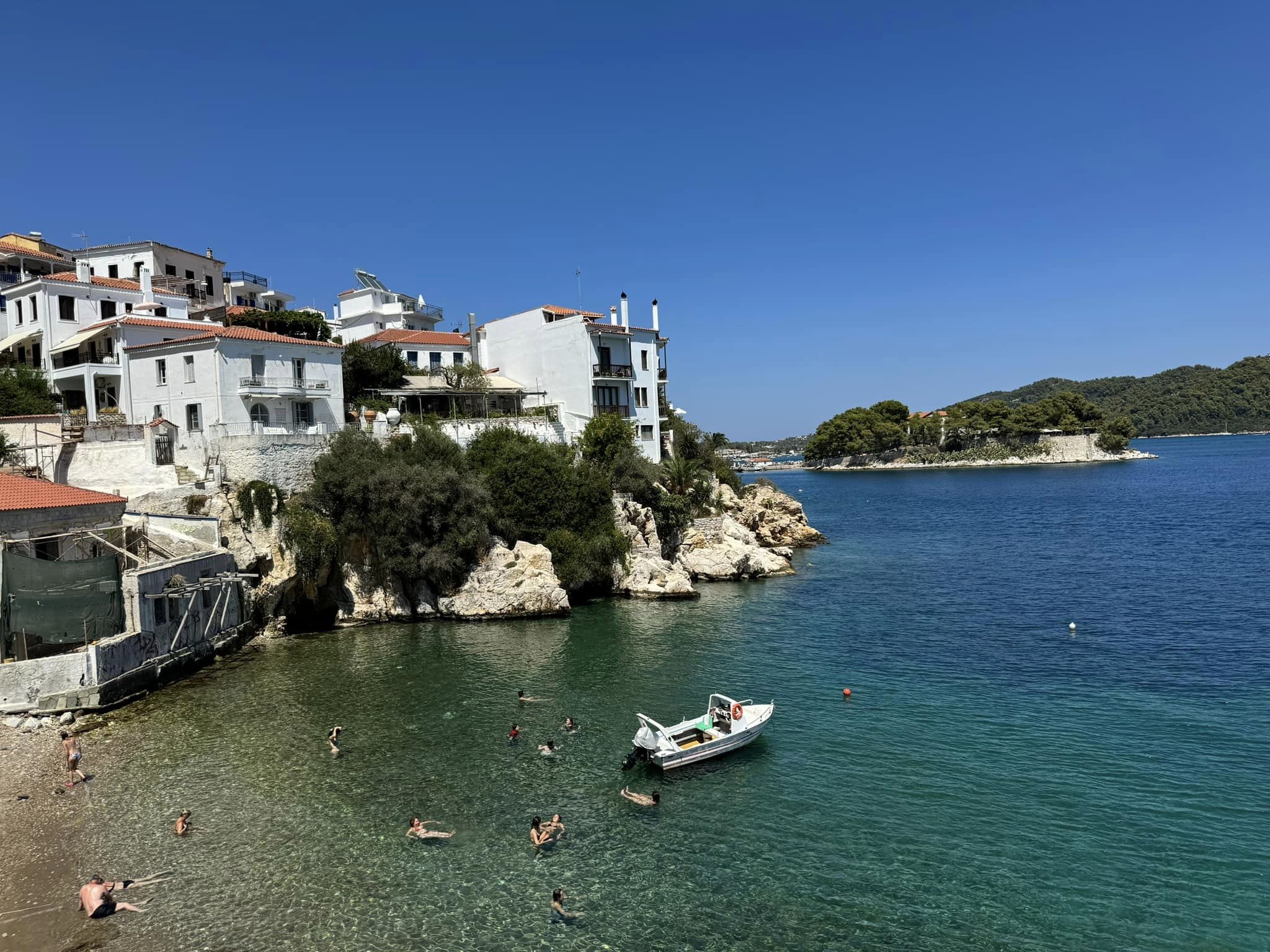 Grecja - obóz rekreacyjny- samolot - wylot z Warszawy 12-18 lat