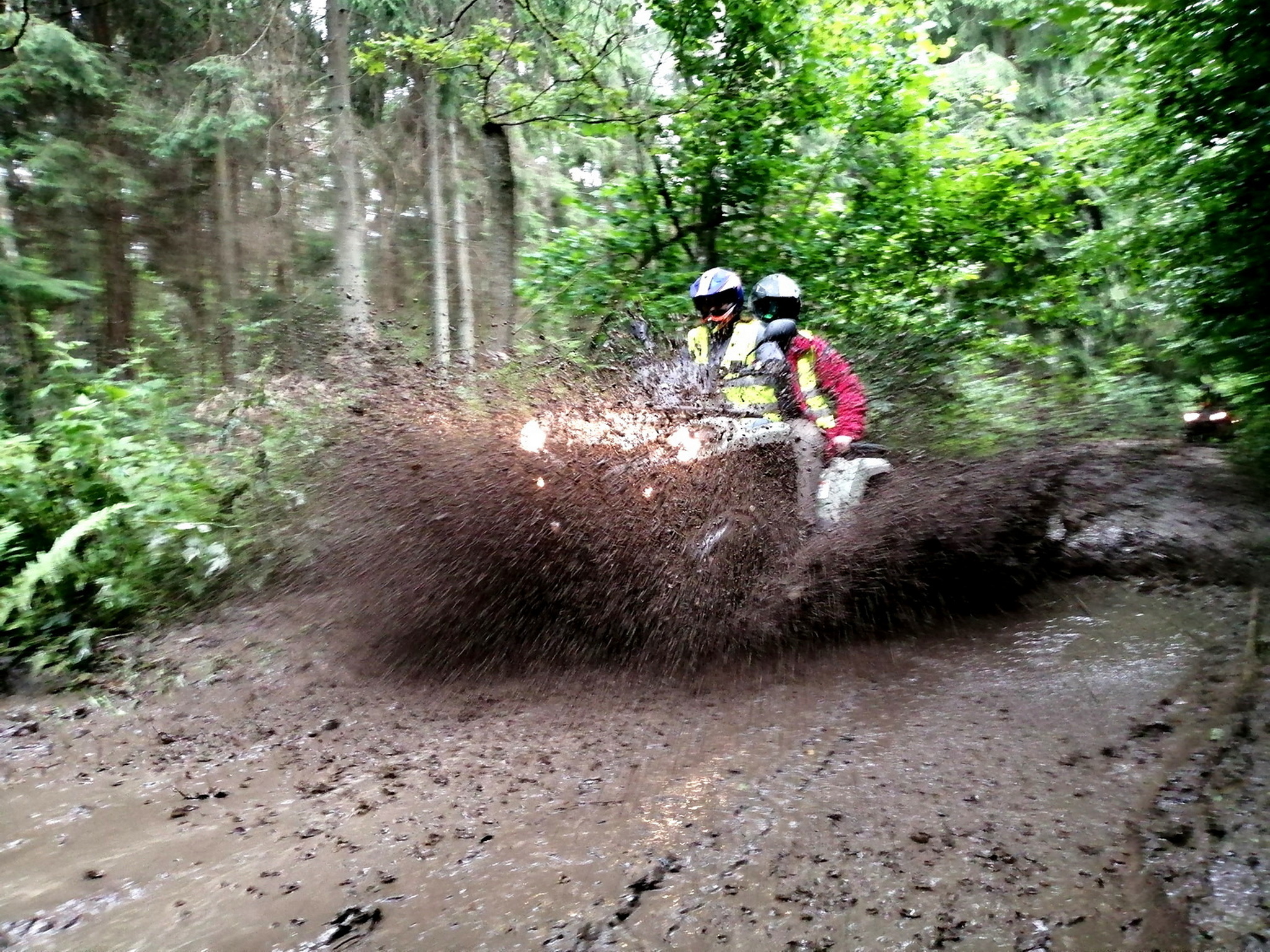 Wojciechy - obóz quadowo-gokartowy 10-18 lat